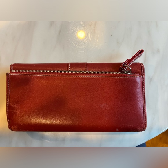 Coach Trifold Wallet with Removable Checkbook Cover 2pc Red Leather - Picture 2 of 9